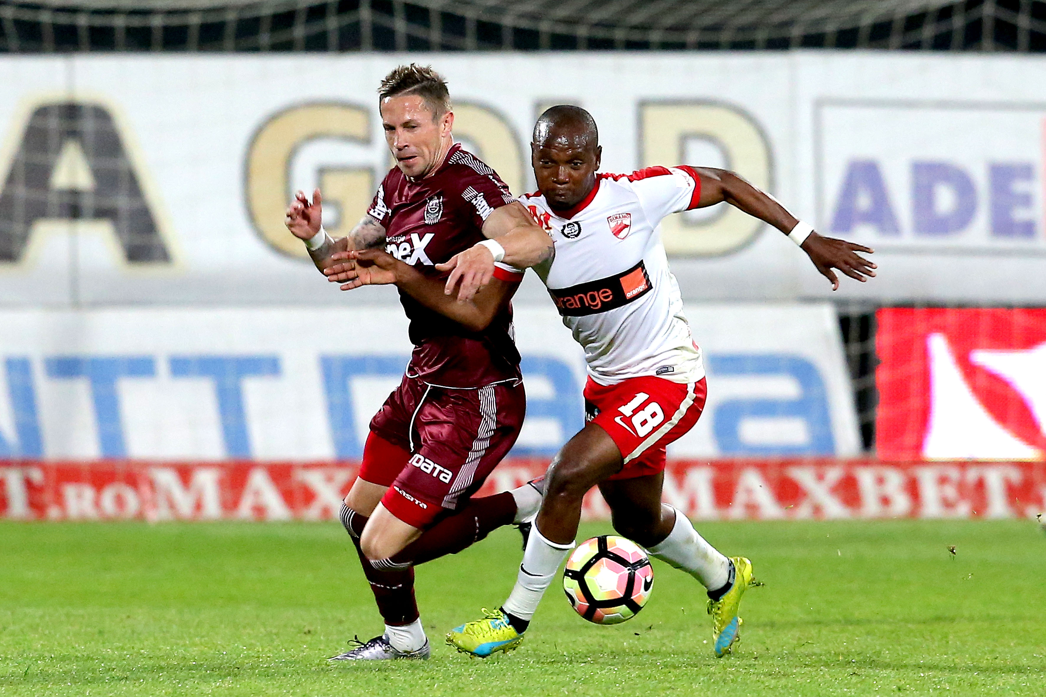 FOTBAL: CFR CLUJ - DINAMO BUCURESTI, PLAY-OFF LIGA 1 ...